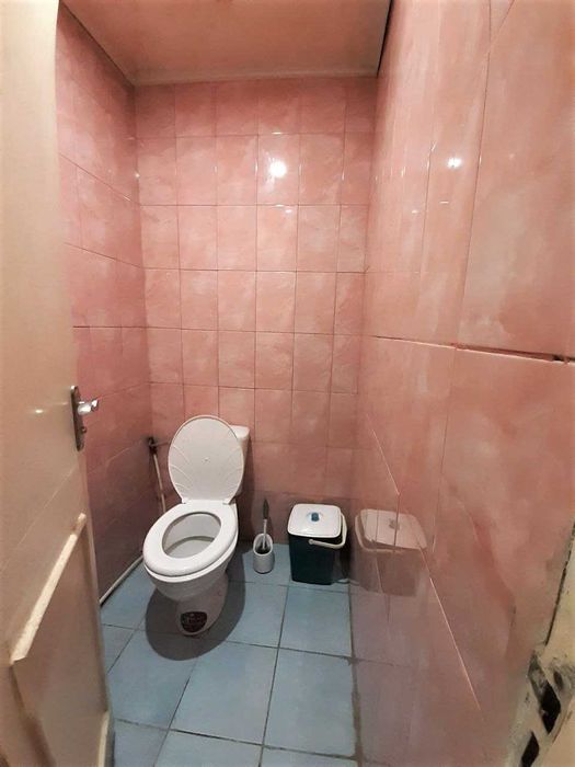 Пр.Науки, дом, двор с местом для авто, 8500 грн