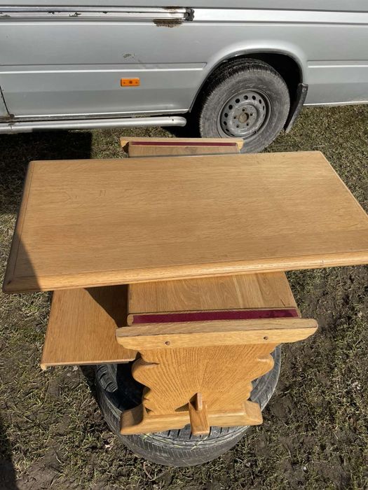 Стіл дубовий