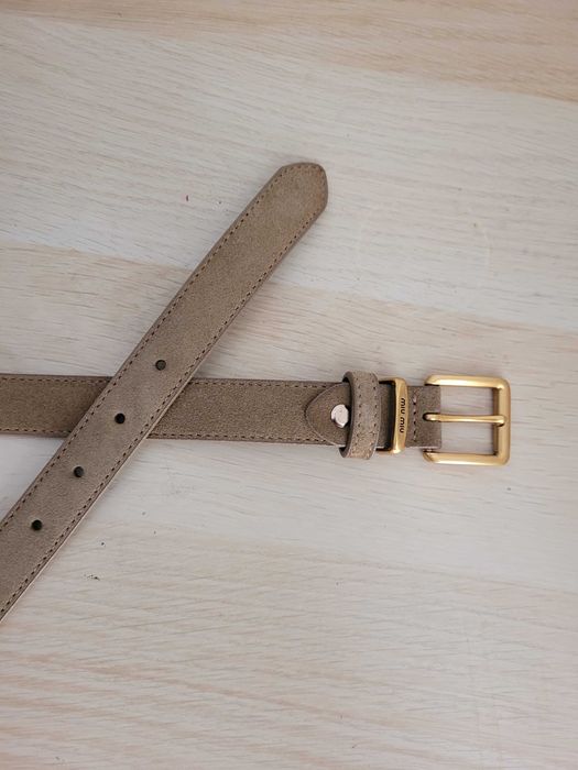 Zamszowy damski pasek 110 cm w kolorze khaki