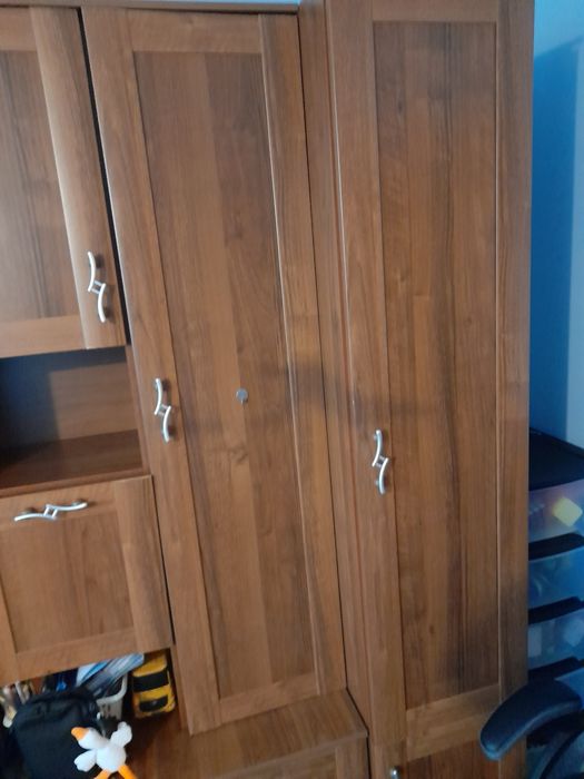 Sprzedam meble widoczne na zdjęciach