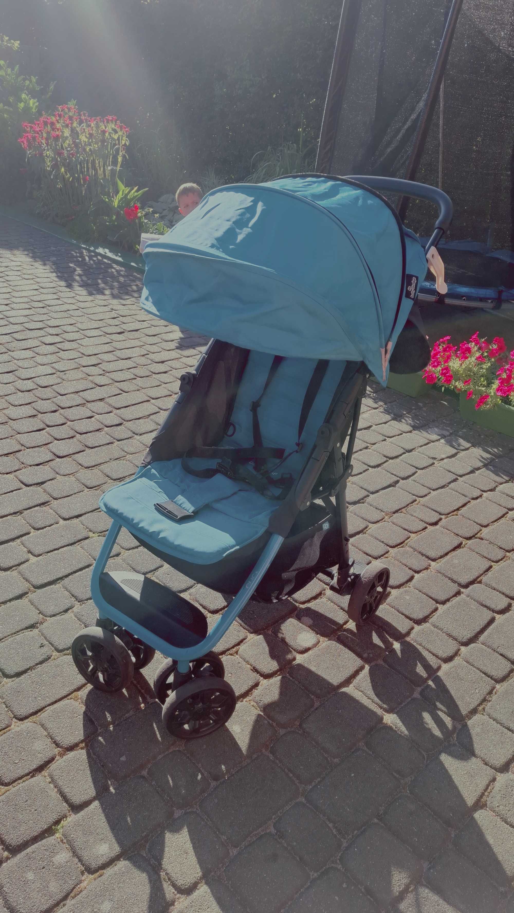 Wózek  spacerowka w dobrym stanie.
