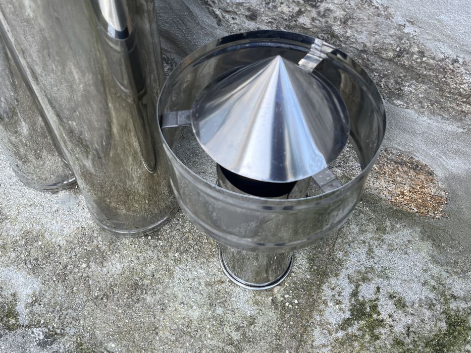 Conjunto de vários tubos de chaminé INOX + acessórios