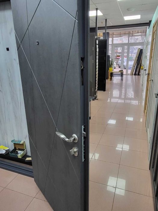 Вхідні двері в квартиру! Акція