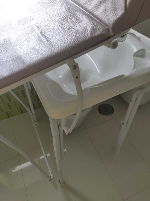 Banheira de bebé como nova da marca CAM