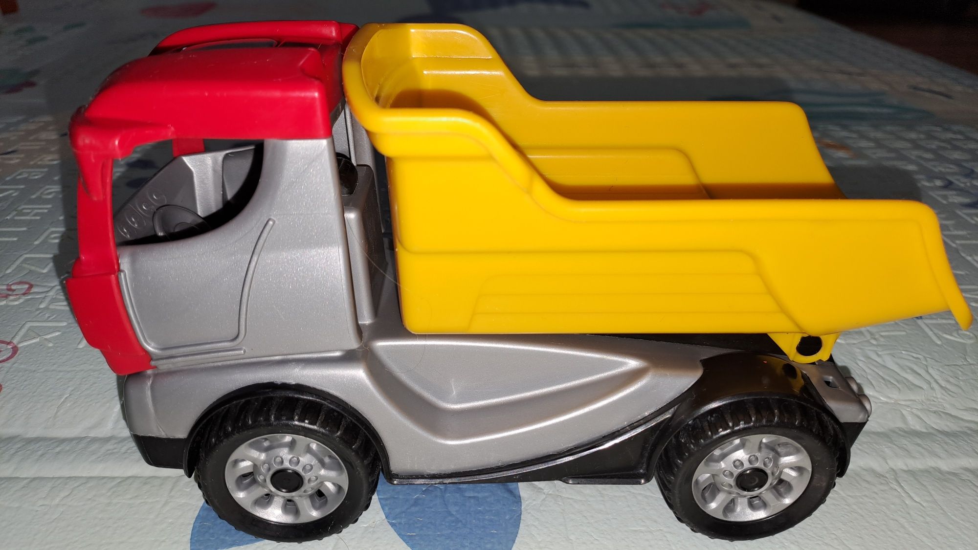 Машинка машина іграшка будівельна техніка самоскид самосвал