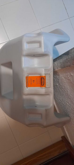 Cadeira auto crianca até 36kg mais banco oferta