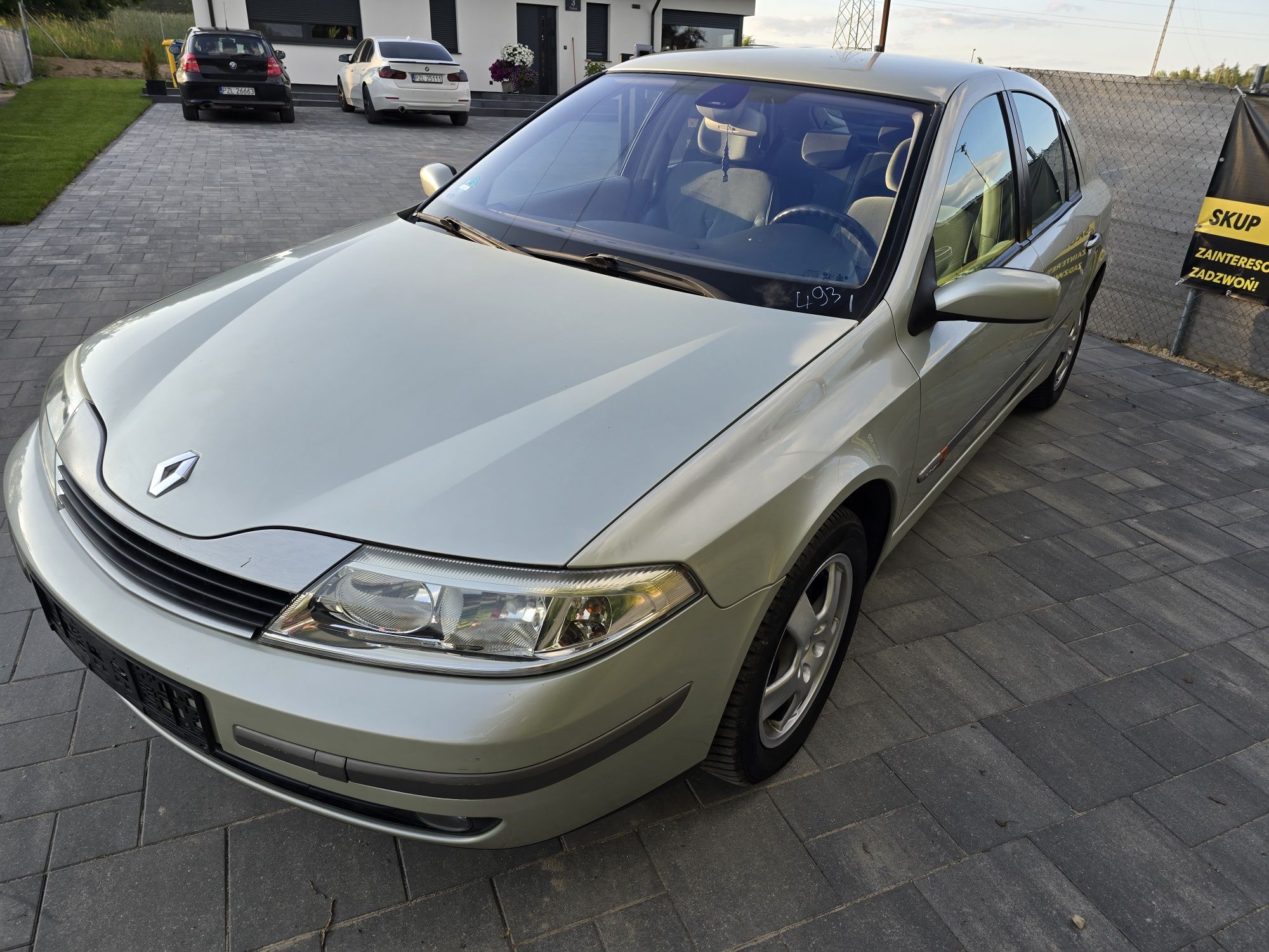 Laguna/Hatchback/Pdc/Klimatronik