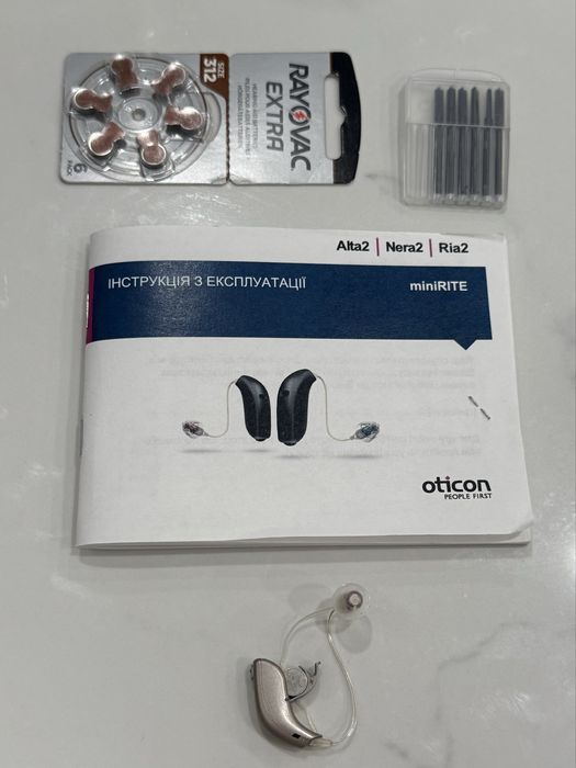 Слуховий аппарат Oticon