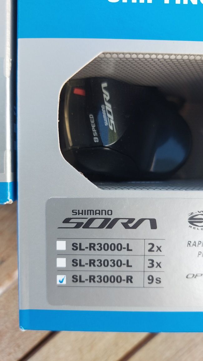 Manípulos Shimano Sora flatbar 2x9