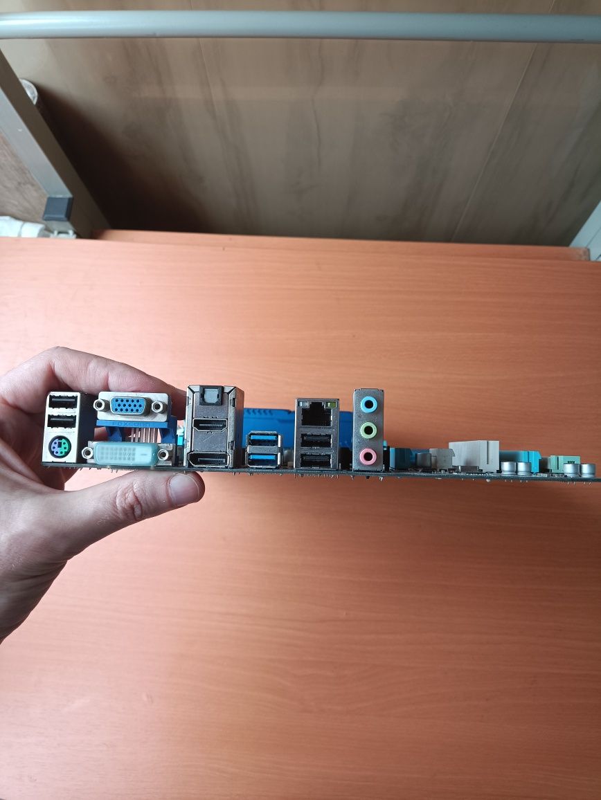 Комплект socket 1155 +проц 1230v2(3.3-3.7ghz) +16gb dd3 1600mhz ,2x8