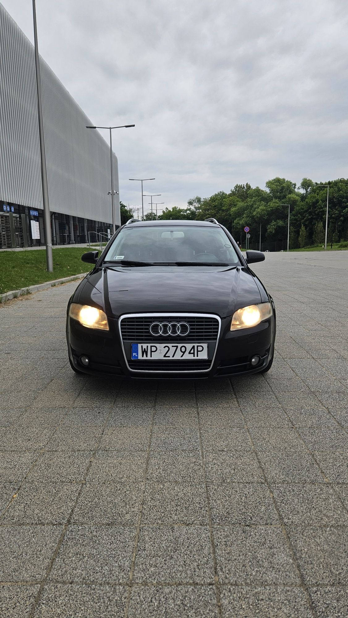 Sprzedam audi a4b7 1.8t z LPG
