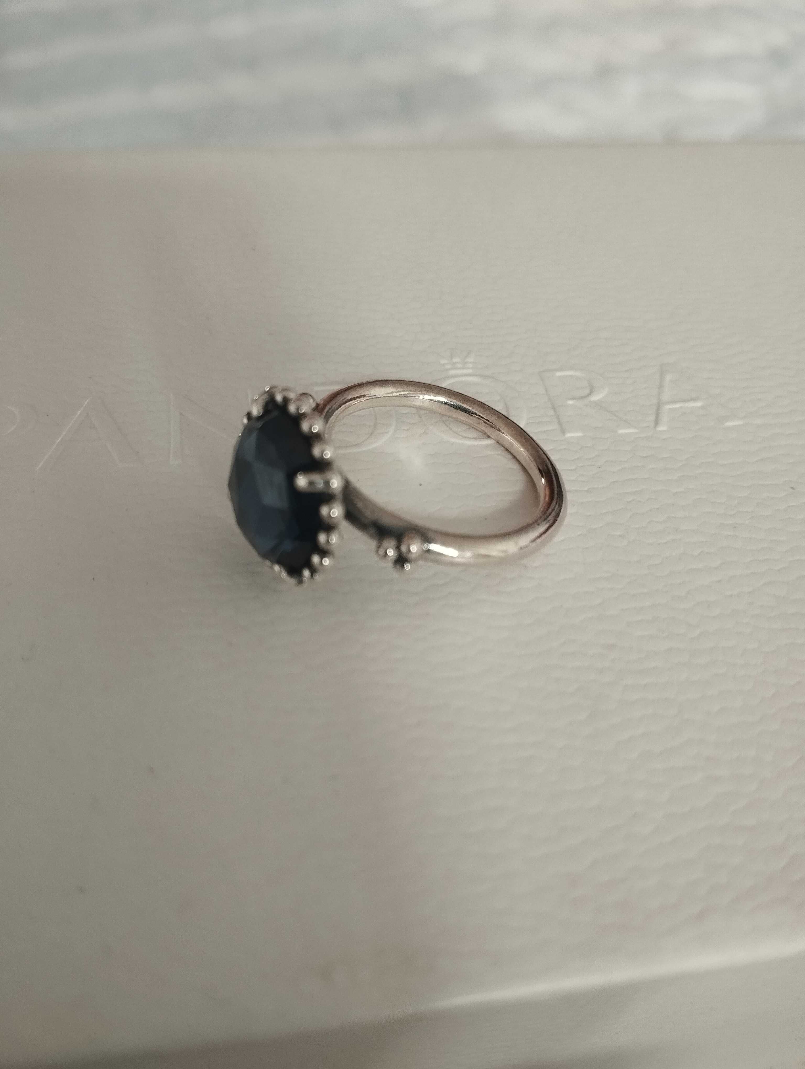 Anel pandora tamanho 52