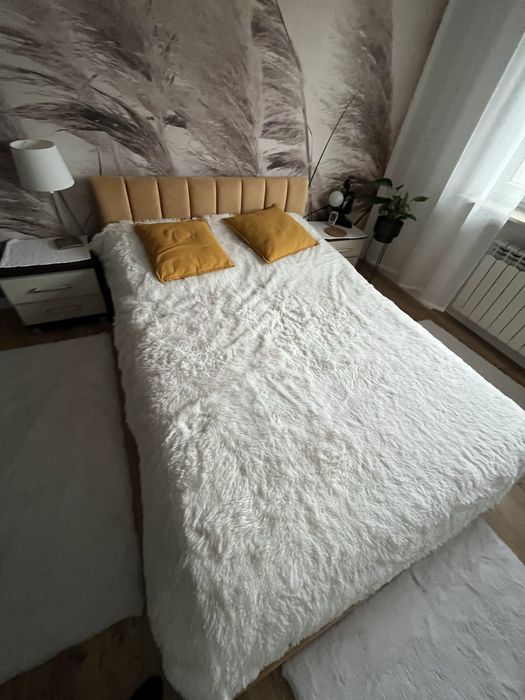 Lóżko ze schowkiem