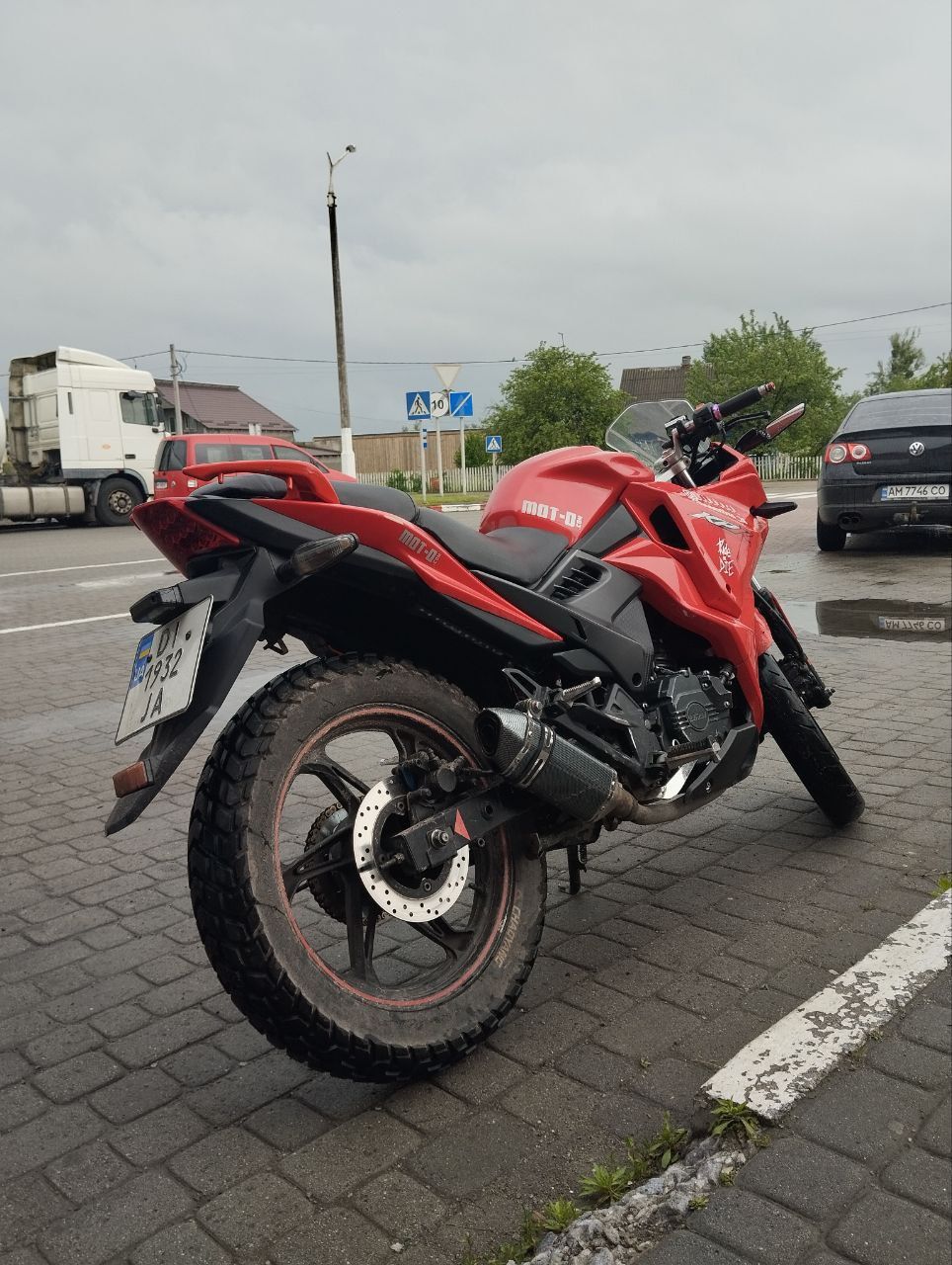 Мотоцикл ліфан кпр 200