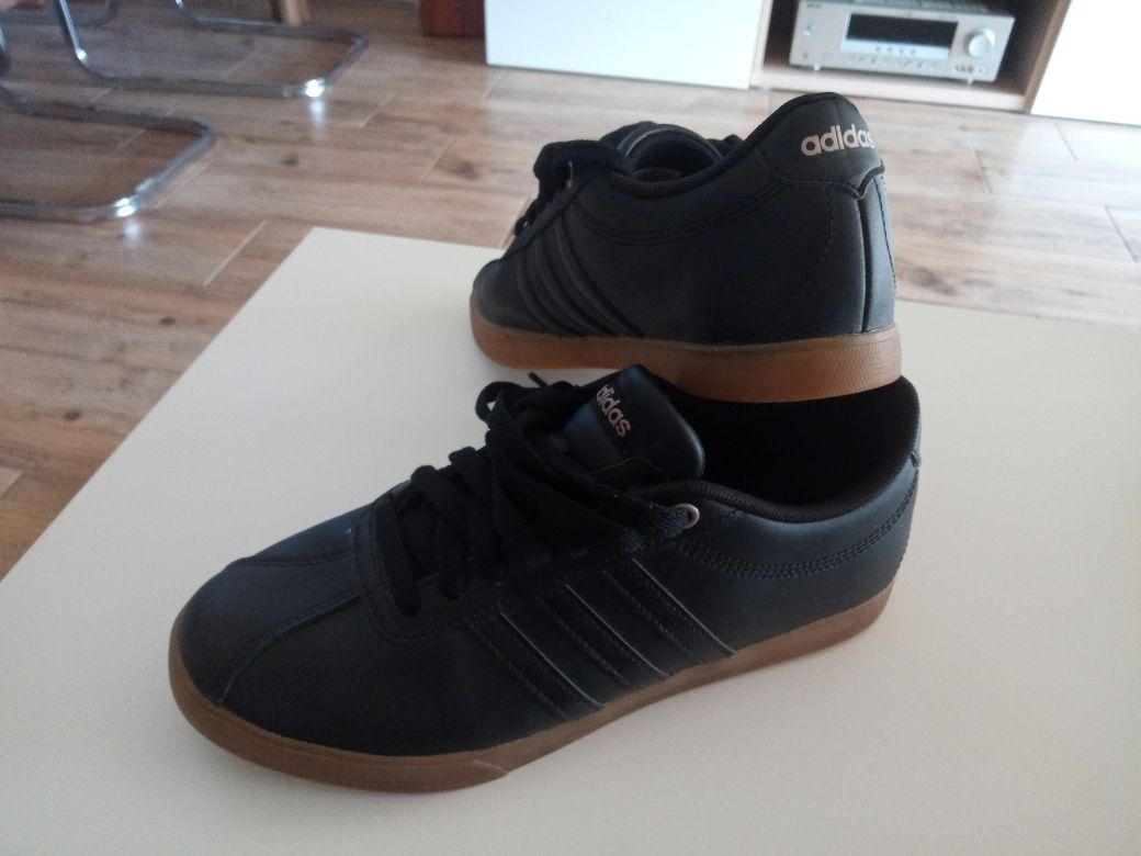 Adidas buty jak nowe