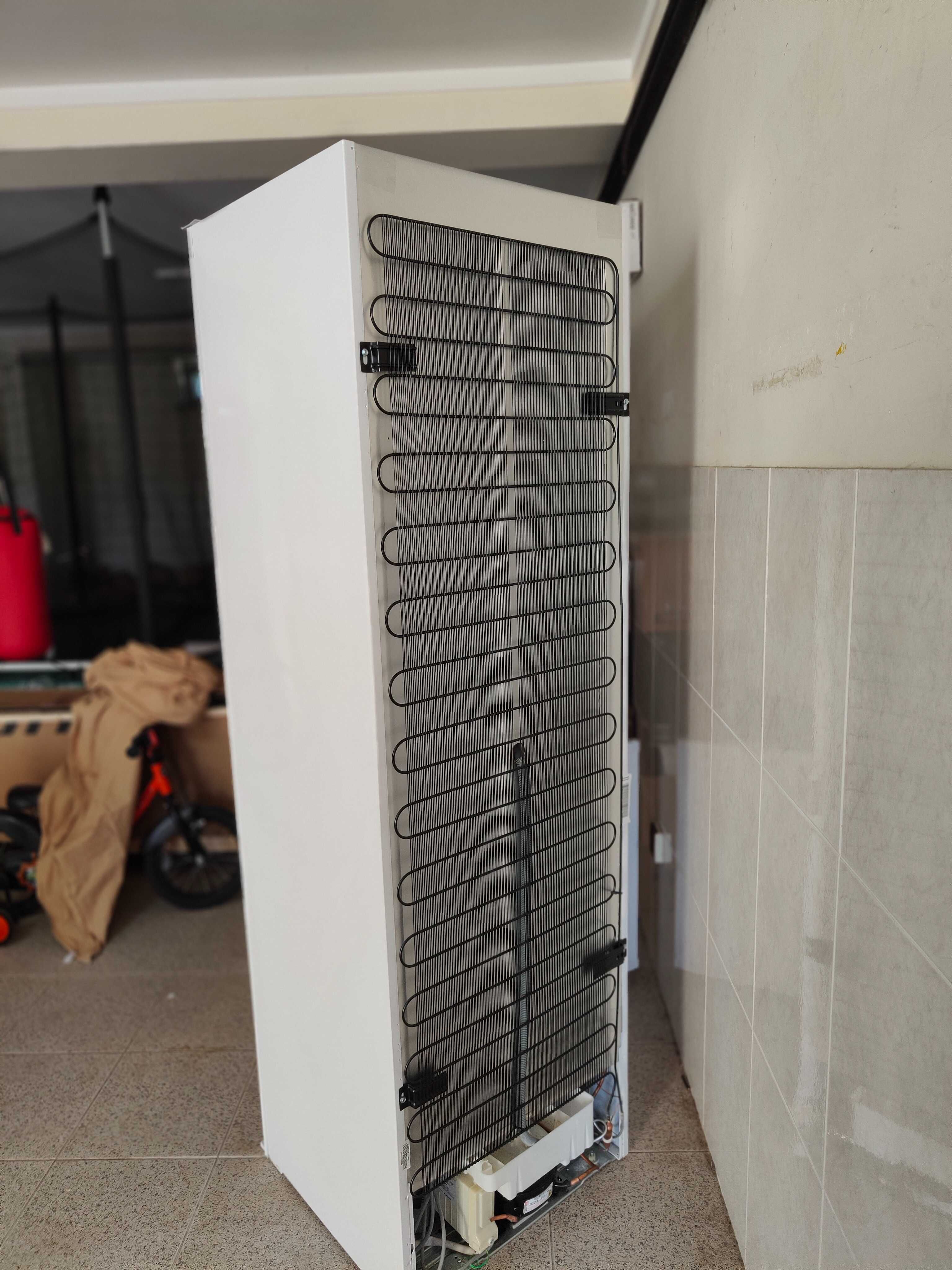 Frigorífico Beko encastre