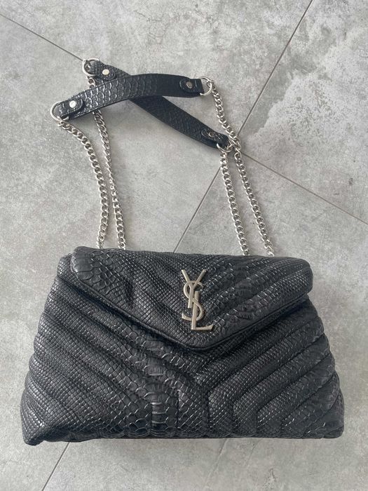 Torebka czarna wężowa