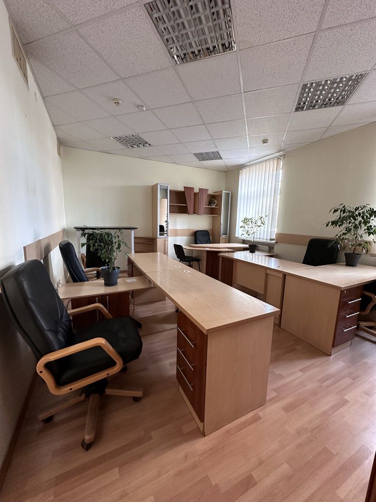 Готові офісні приміщення, р-н ТРЦ «Велес» кабінети 2-6 осіб