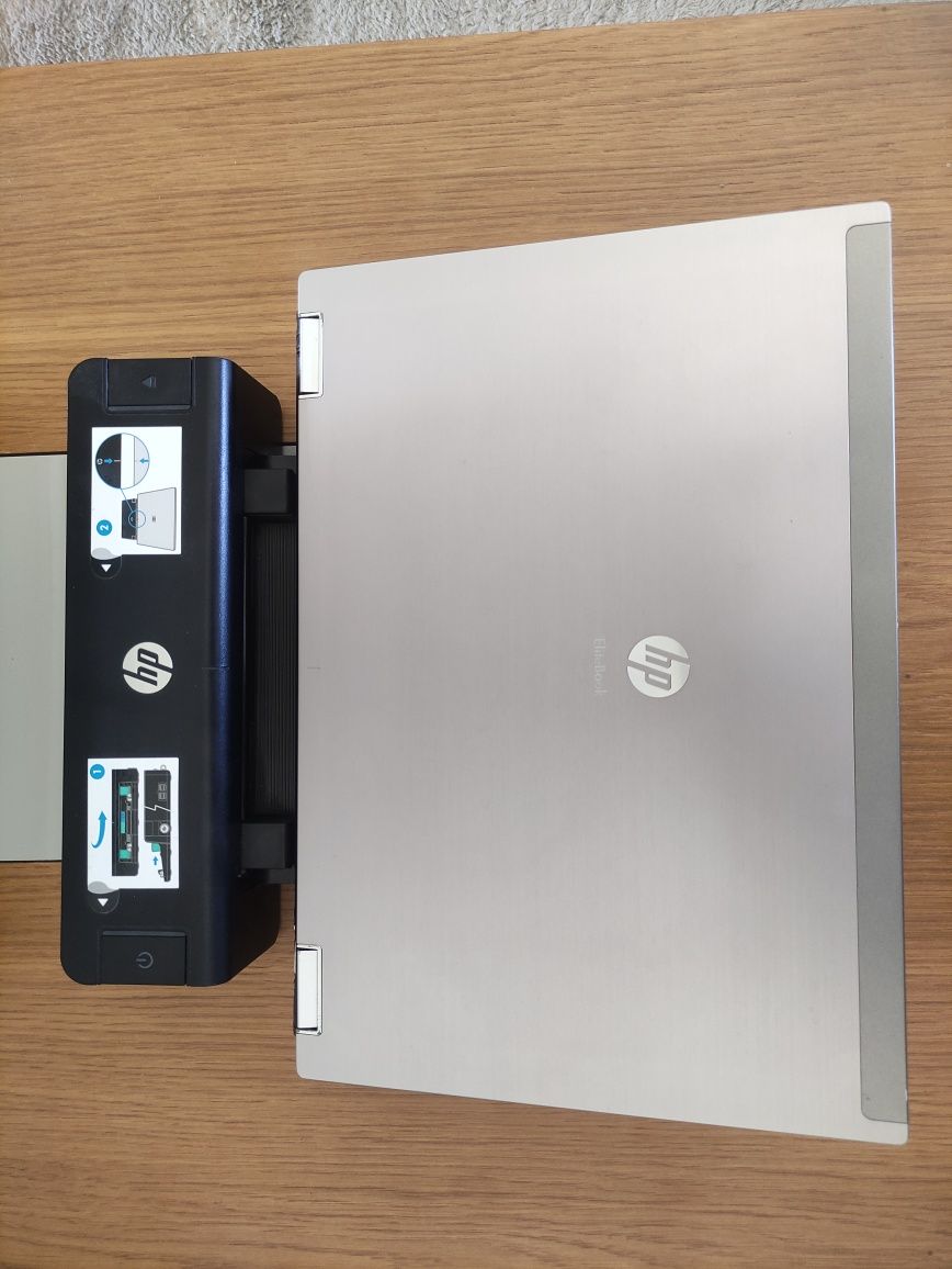 Hp elitebook 8440 i5 6gb 240gb+ dock station+suporte+ monitor