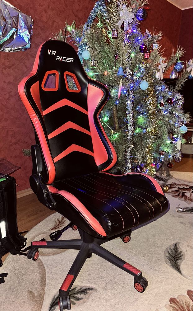 Ігрове комп’ютерне крісло VR RACER