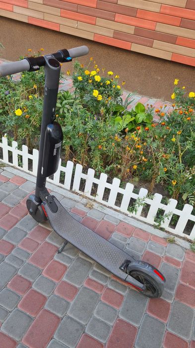 Елекросамокат ninebot es4 по запчастям