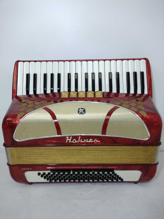 Akordeon Hohner Lucia III, 96 basów ,trzy chóry stan bdb zamiana!!!