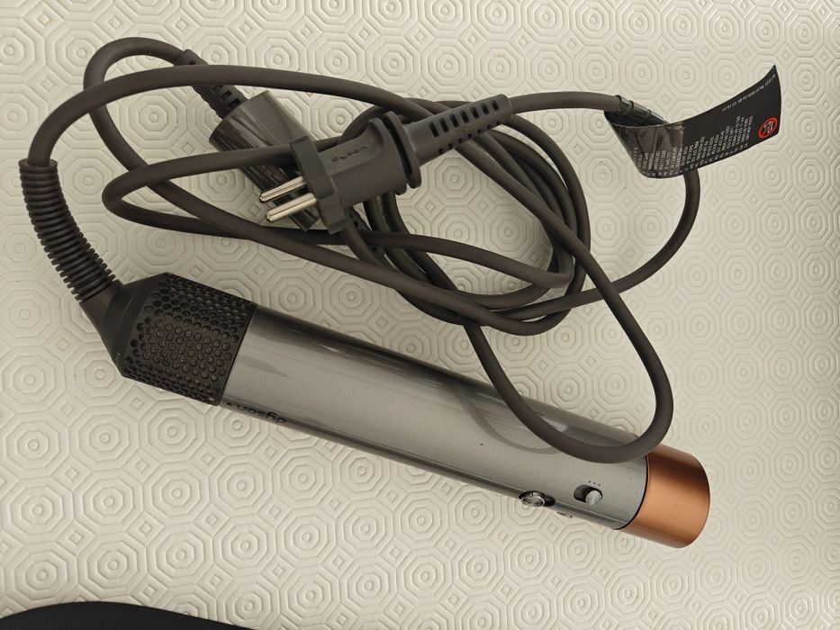 Modelador multifunções Dyson Airwrap™ Long (Níquel/Cobre)