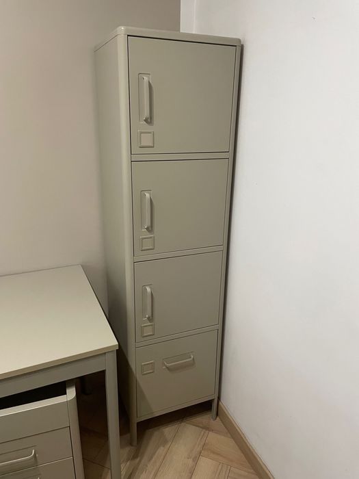 Ikea Idasen-  szafka wysoka metalowa