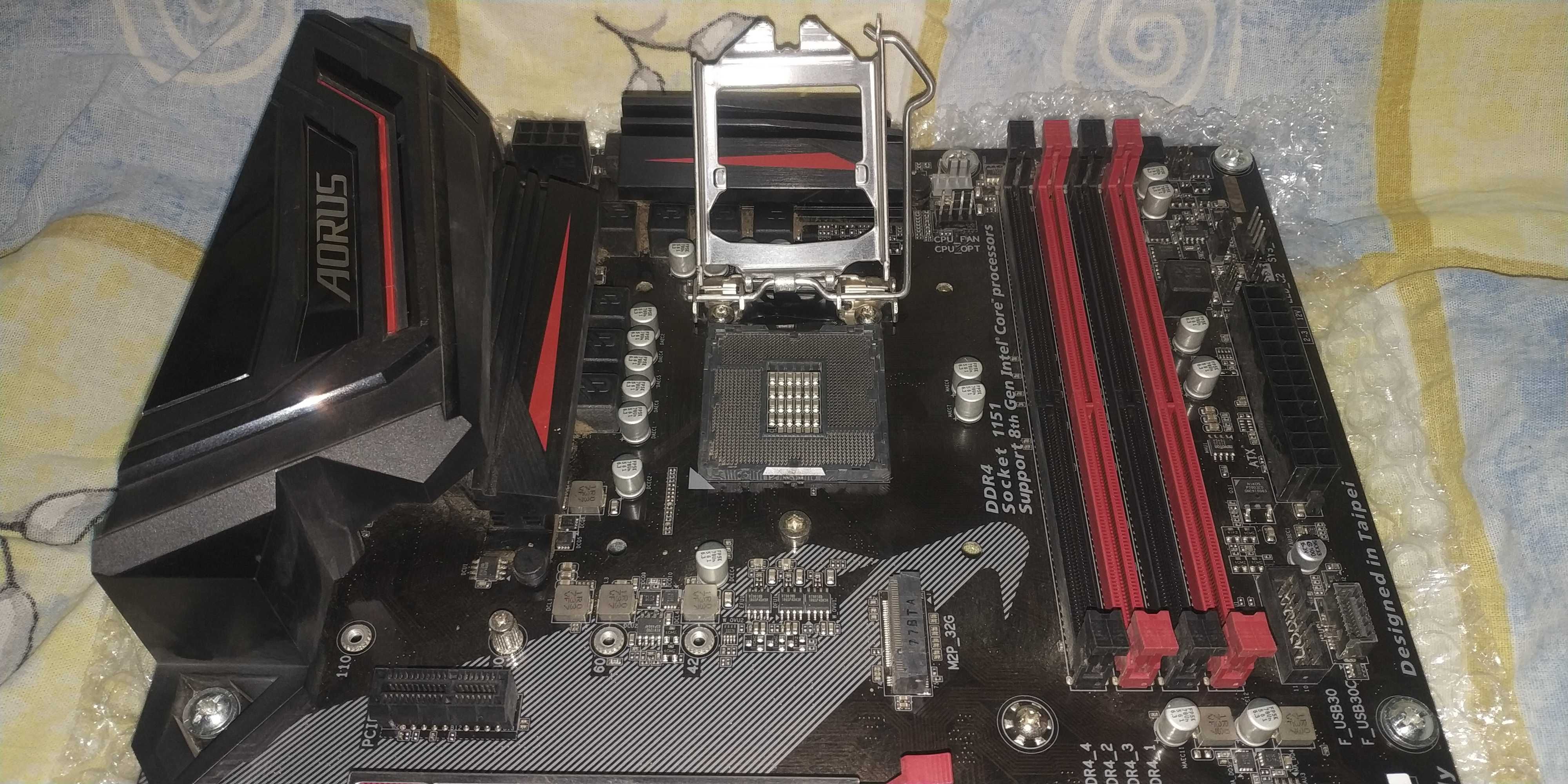 Плата Gigabyte Z370 Aorus Gaming 3 + Celeron G4920 + DDR4 8GB 2133Mhz