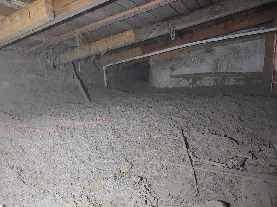 Ocieplenia poddaszy dachów celuloza, wełna drzewna, piana pur