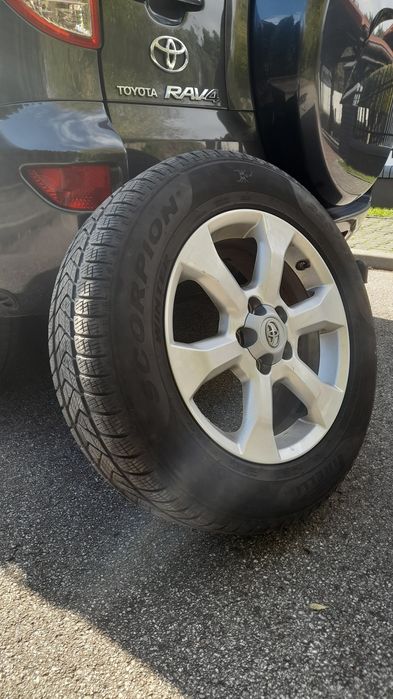 TOYOTA RAV4 automat 2.0benzyna+gaz 2009r. 270000km.
