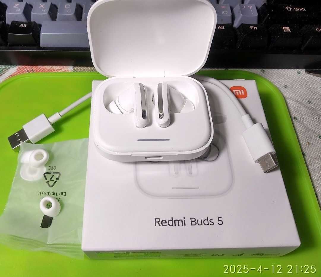 Навушники бездротові Redmi Buds 5