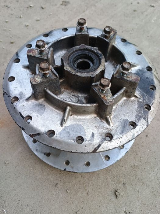 Ступиця  мото  Yamaha  xt, xtz 600, 660, 750