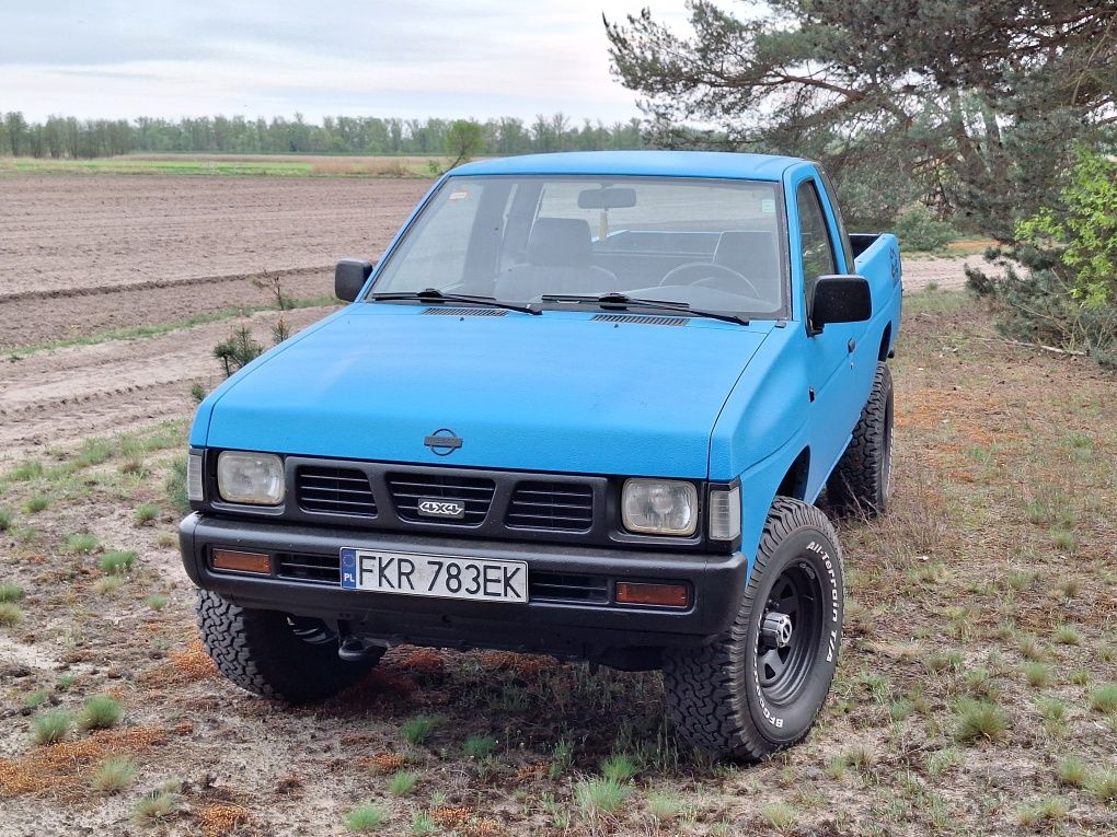 Nissan d21 king cab