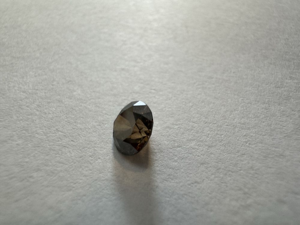 Diamante - 0.70 ct - Natural Fancy Deep Orangy Brown - SI1