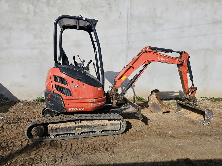 Vendo mini escavadora kubota 2 toneladas