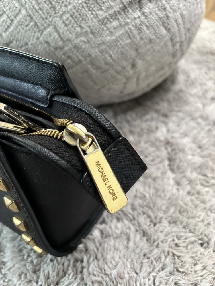 Torebka skórzana michael kors z ćwiekami