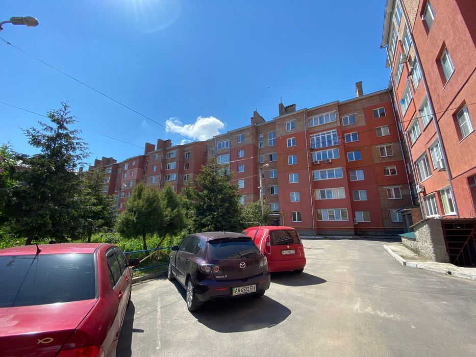 Продаж 3-кімн. квартири 153,2 м2 м.Хмельницький, вул.Народ.Волі 56500$