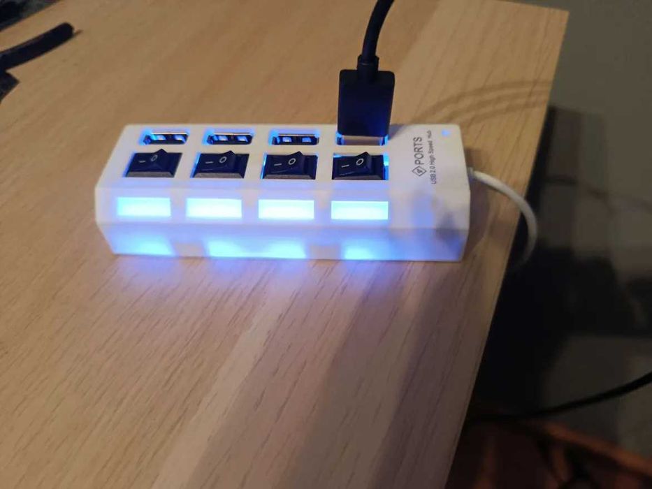 Hub USB 4 porty z włącznikami - idealny do komputera!
