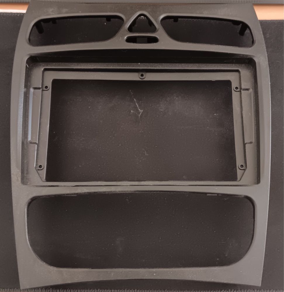 Grelha para Autorádio 2Din 9 polegadas Mercedes Clk 2000 a 2007