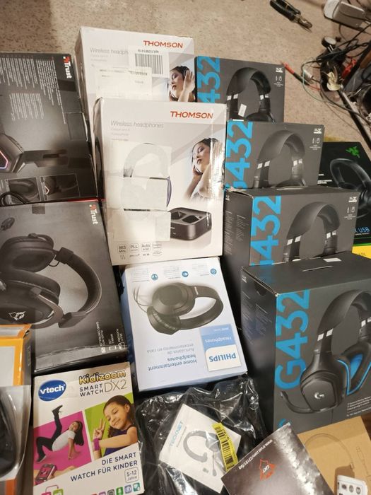 Палети з електронікою  AMAZON