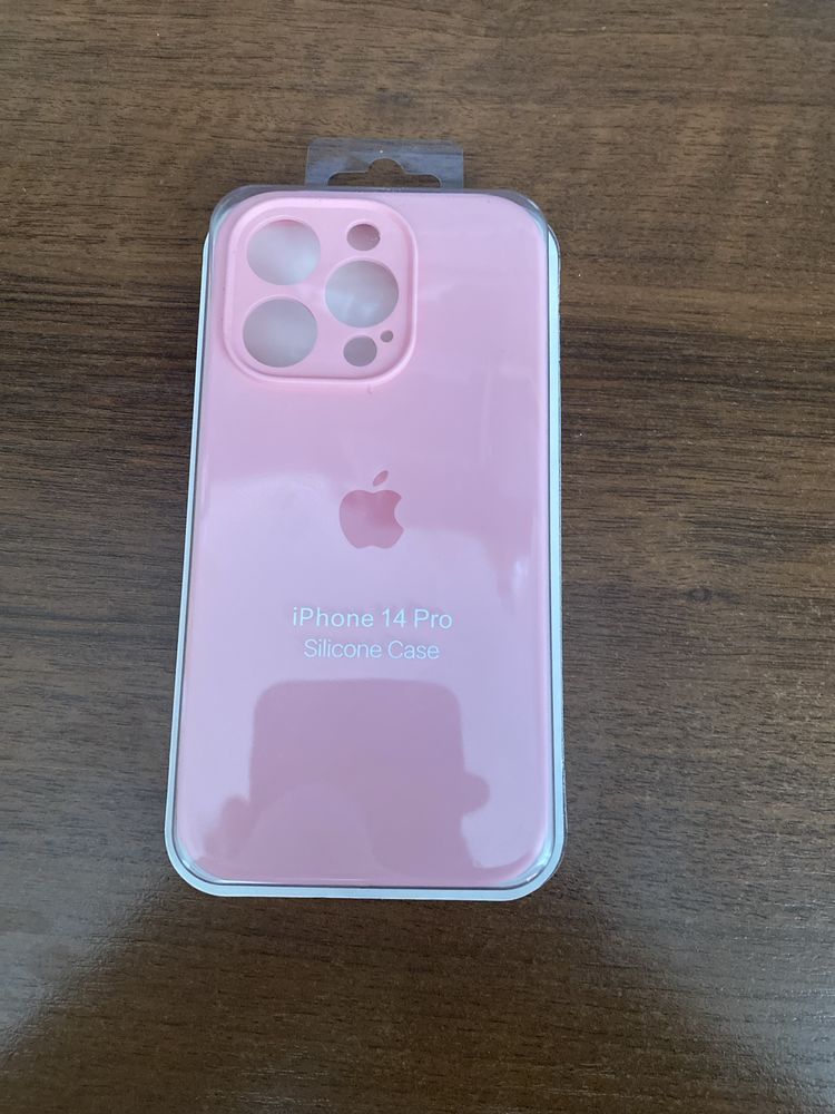 Чохол на Iphone 14 pro