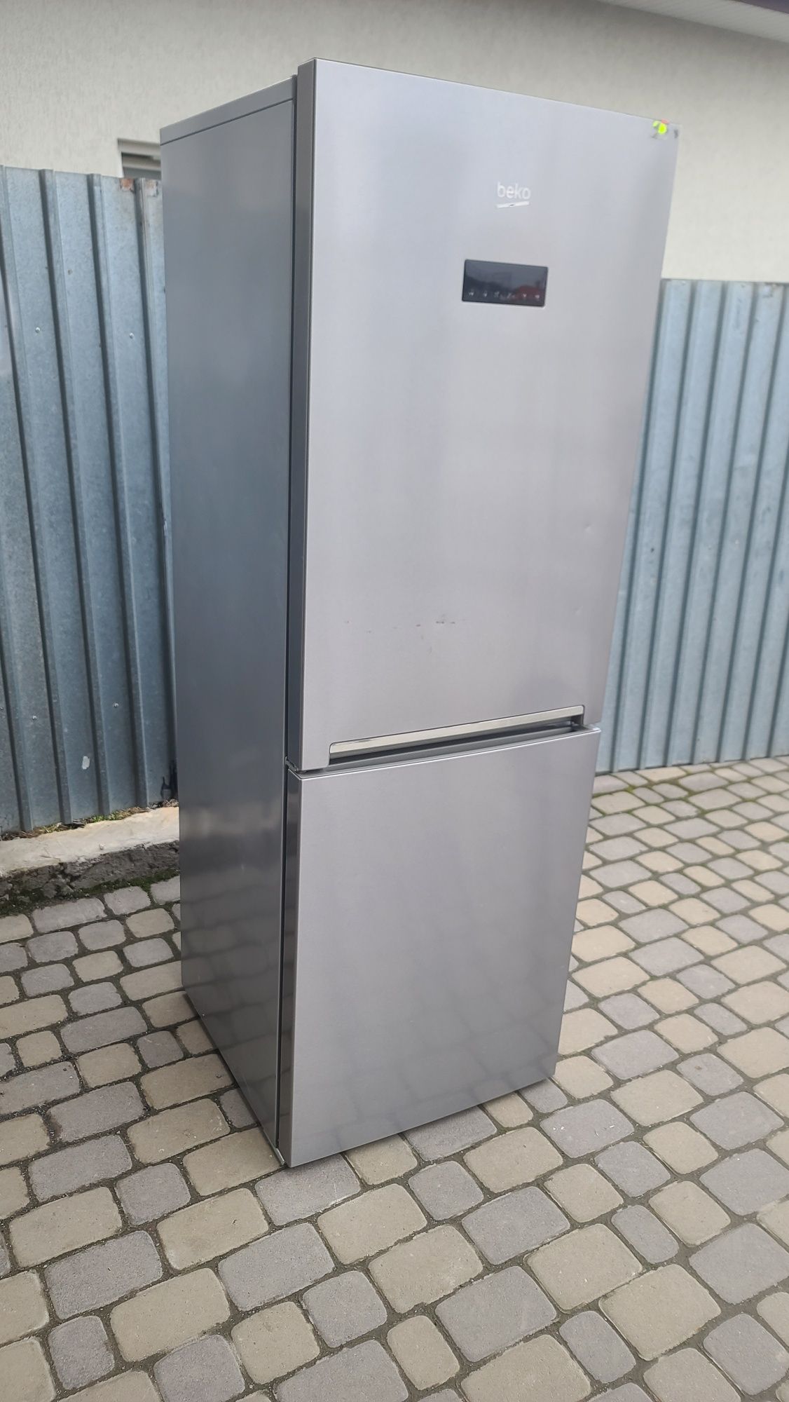 Холодильник Beko CNA 340E20 X нержавіюча сталь