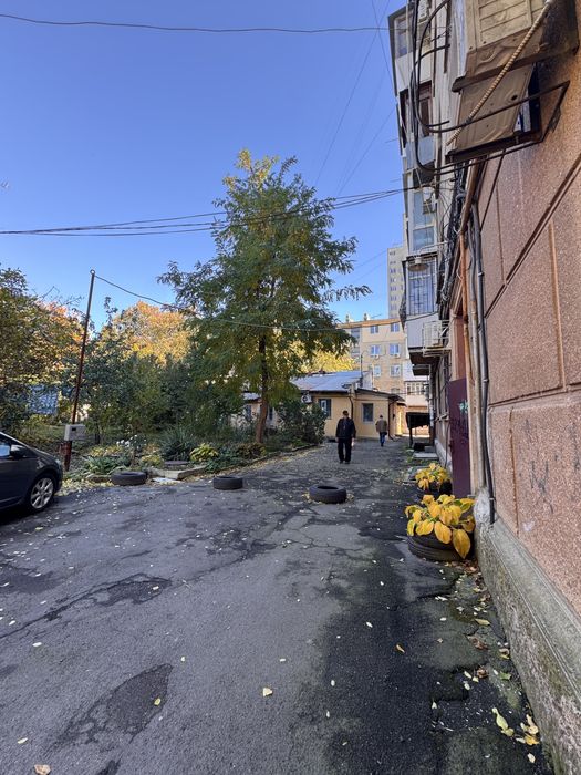 Центр, Семинарская, Двухкомнатная квартира, сталинка, есть видео