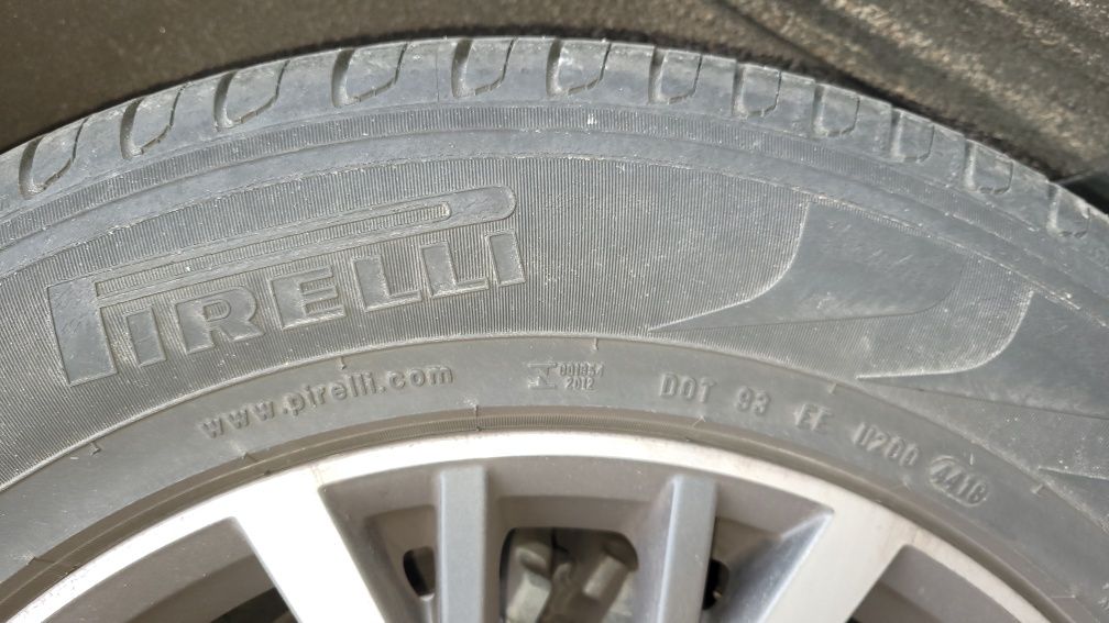 Opony letnie TIGUAN, Pirelli 215/65/R17 - komplet 4 szt.