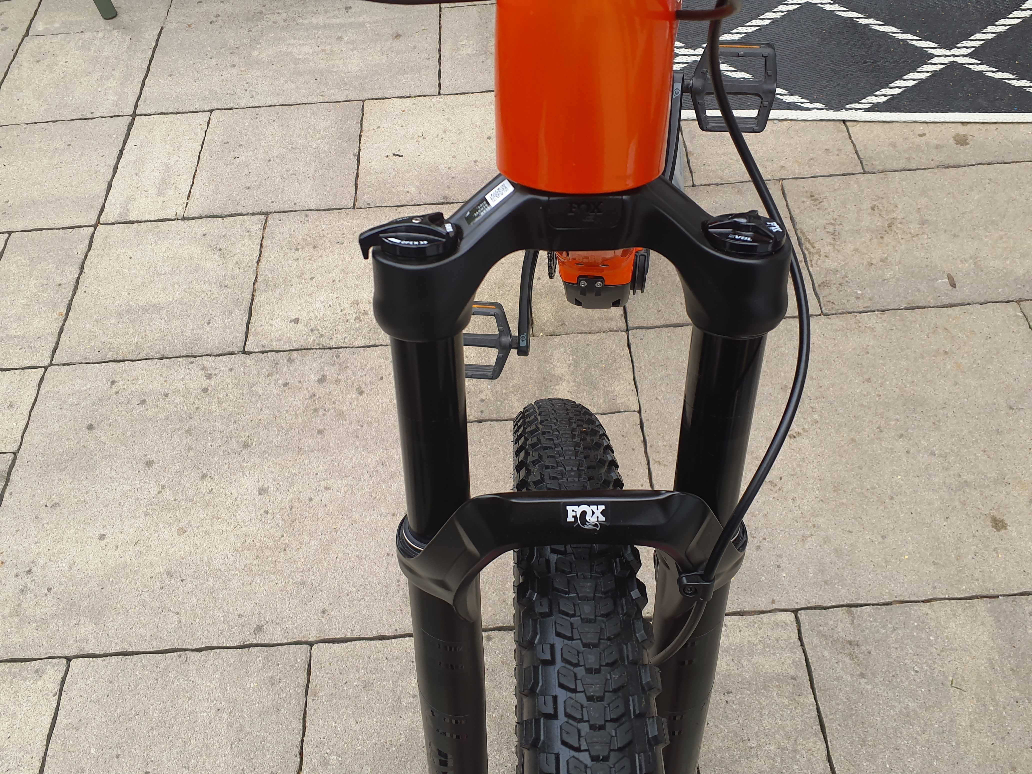 Trek powerfly 4 w super stanie z minimalnym przebiegiem