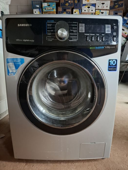 Пральна машина Samsung WF1602XQR