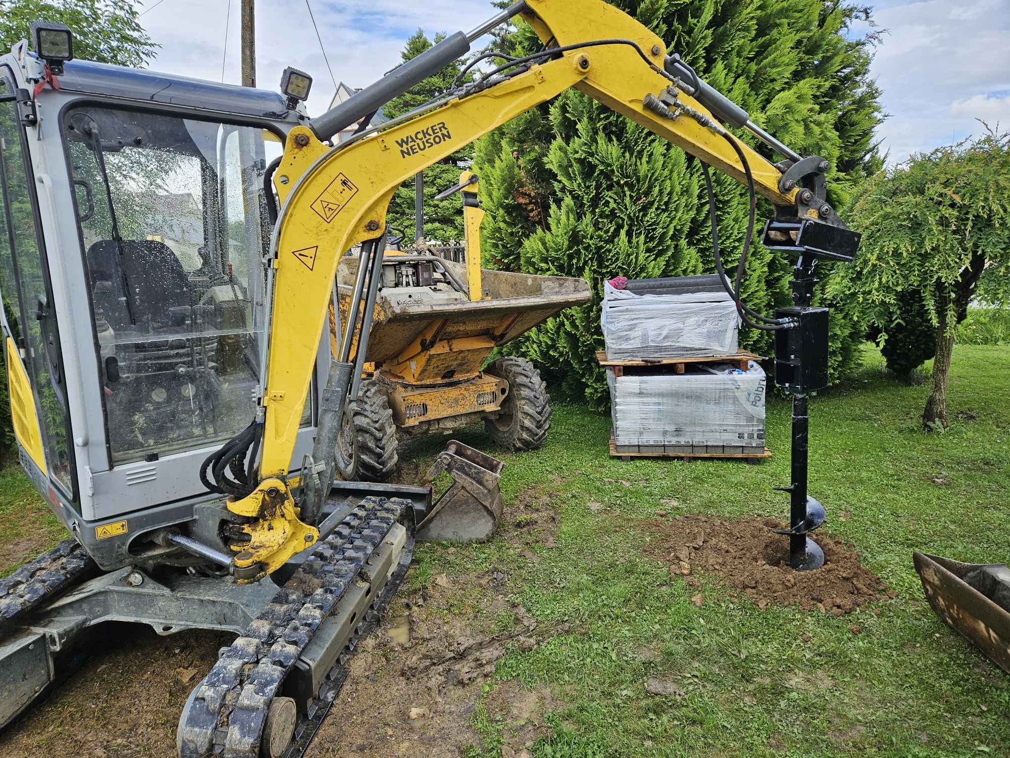 BRUKARSTWO Roboty Ziemne Usługi Wiertnicą