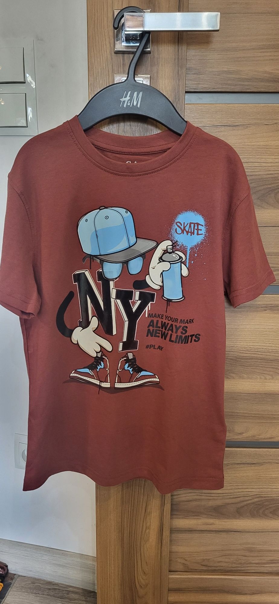 T-Shirt C&A /R 140 Nowy