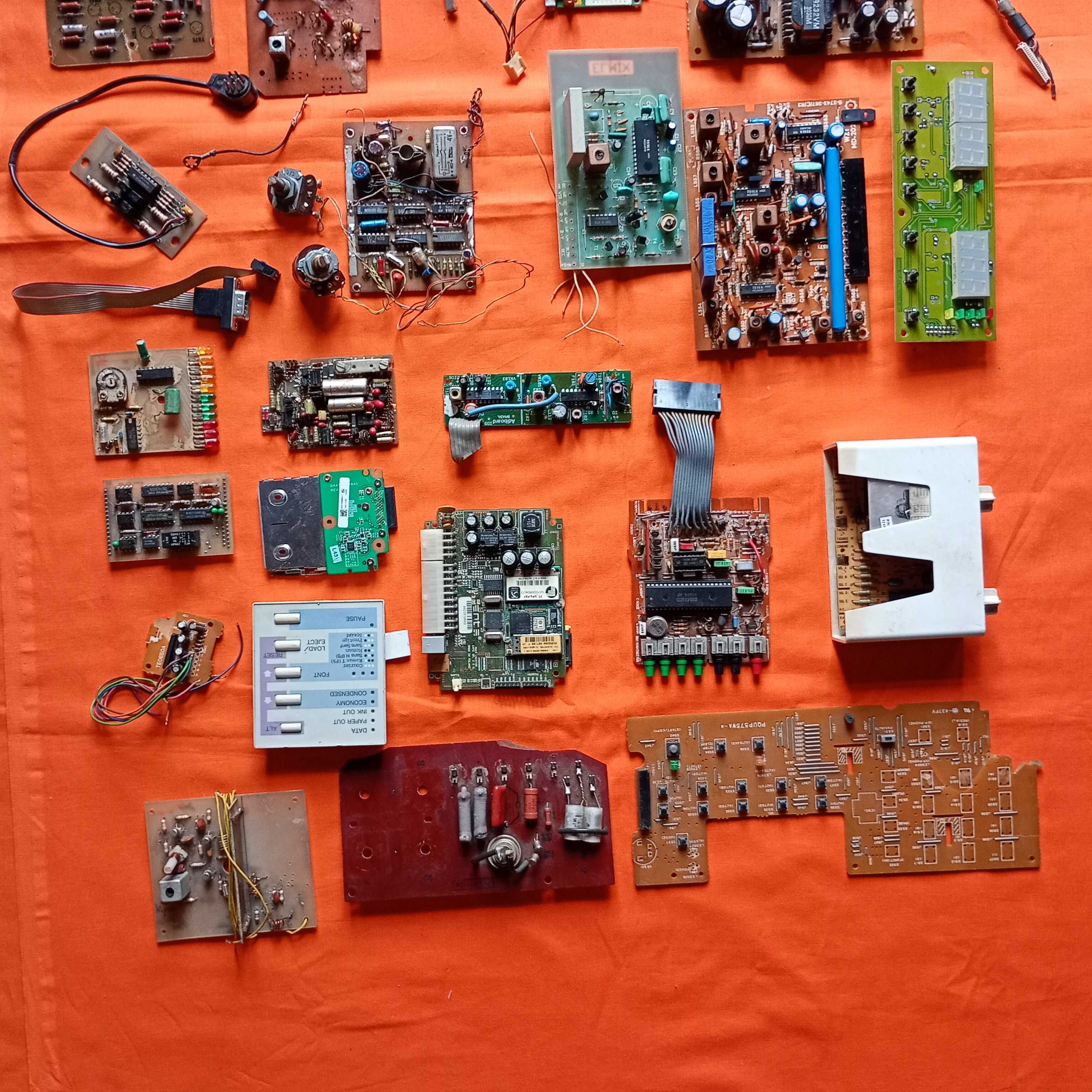 Płytki elektroniczne różne